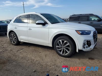 Czwarte zdjęcie samochodu z boku: 2021 AUDI Q5 PREMIUM PLUS VIN:WA1BAAFY3M2068581 - miniatura