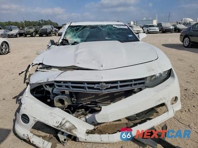 Piąte zdjęcie samochodu w środku: 2015 CHEVROLET CAMARO LS VIN:2G1FB1E32F9259769 - miniatura