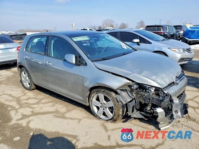 Czwarte zdjęcie samochodu z boku: 2017 VOLKSWAGEN GOLF S VIN:3VW217AU5HM067778 - miniatura