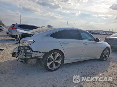 Trzecie zdjęcie samochodu z tyłu: 2018 HONDA ACCORD TOURING VIN:1HGCV1F96JA007316 - miniatura