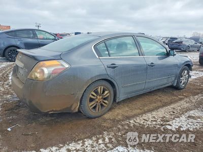 Trzecie zdjęcie samochodu z tyłu: 2011 NISSAN ALTIMA BASE VIN:1N4AL2AP1BN421904 - miniatura