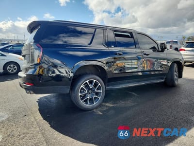 Trzecie zdjęcie samochodu z tyłu: 2025 CHEVROLET SUBURBAN C1500 RST VIN:1GNS5ER8XSR271010 - miniatura
