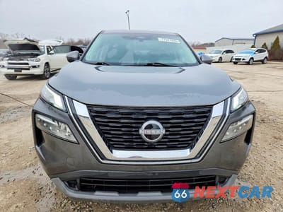 Piąte zdjęcie samochodu w środku: 2023 NISSAN ROGUE SV VIN:5N1BT3BA5PC740560 - miniatura