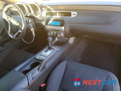 Zdjęcie 8 z 12 samochodu: 2013 CHEVROLET CAMARO LS VIN:2G1FA1E36D9156970 - miniatura