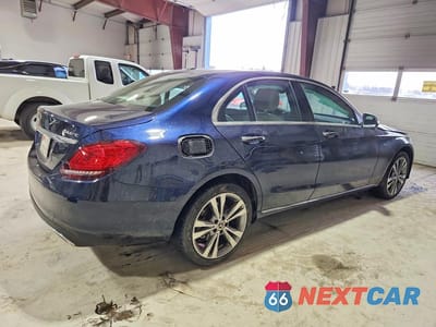 Trzecie zdjęcie samochodu z tyłu: 2021 MERCEDES-BENZ C 300 4MATIC VIN:W1KWF8EB8MR646492 - miniatura