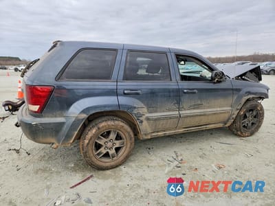 Trzecie zdjęcie samochodu z tyłu: 2007 JEEP GRAND CHEROKEE LAREDO VIN:1J8HR48N27C684289 - miniatura