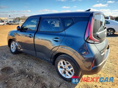 Drugie zdjęcie samochodu z przodu: 2025 KIA SOUL LX VIN:KNDJ23AU1S7966868 - miniatura