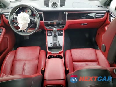 Zdjęcie 8 z 13 samochodu: 2025 PORSCHE MACAN S VIN:WP1AG2A57SLB40259 - miniatura