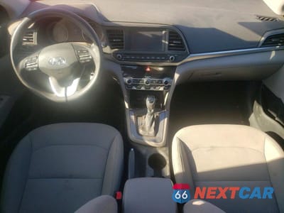 Zdjęcie 8 z 12 samochodu: 2020 HYUNDAI ELANTRA SEL VIN:5NPD84LF3LH568879 - miniatura
