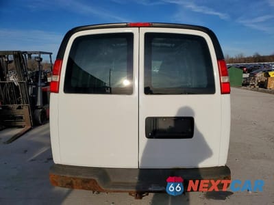 Zdjęcie 6 z 12 samochodu: 2014 CHEVROLET EXPRESS G1500 VIN:1GCSGAFX3E1148496 - miniatura
