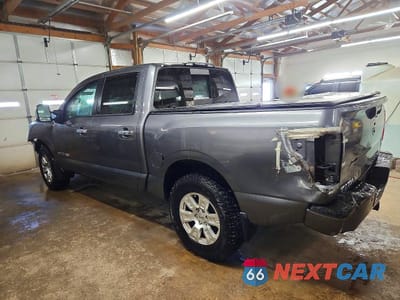 Drugie zdjęcie samochodu z przodu: 2019 NISSAN TITAN SV VIN:1N6AA1E59KN504318 - miniatura