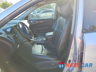 Zdjęcie 7 z 12 samochodu: 2014 NISSAN PATHFINDER S VIN:5N1AR2MM8EC606229 - miniatura