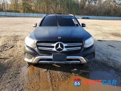 Piąte zdjęcie samochodu w środku: 2018 MERCEDES-BENZ GLC 300 VIN:WDC0G4JB1JV082354 - miniatura