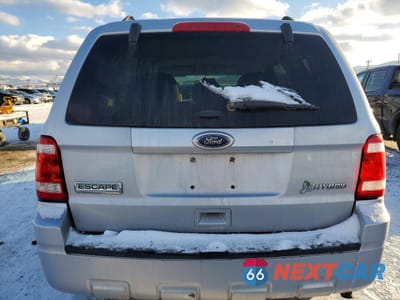 Zdjęcie 6 z 12 samochodu: 2012 FORD ESCAPE HYBRID VIN:1FMCU5K38CKA10916 - miniatura