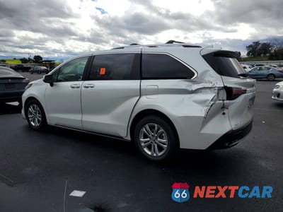 Drugie zdjęcie samochodu z przodu: 2022 TOYOTA SIENNA VIN:5TDESKFC5NS067856 - miniatura