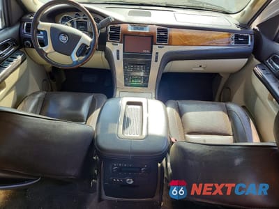 Zdjęcie 8 z 14 samochodu: 2014 CADILLAC ESCALADE ESV PLATINUM VIN:1GYS4KEF7ER113186 - miniatura