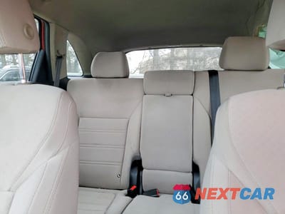 Zdjęcie 10 z 13 samochodu: 2019 KIA SORENTO LX VIN:5XYPG4A39KG468395 - miniatura