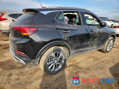 Trzecie zdjęcie samochodu z tyłu: 2020 BUICK ENCORE GX ESSENCE VIN:KL4MMFS29LB126979 - miniatura