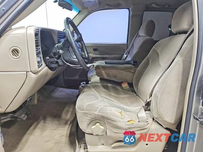 Zdjęcie 7 z 11 samochodu: 2001 GMC NEW SIERRA C1500 VIN:2GTEC19V211275585 - miniatura