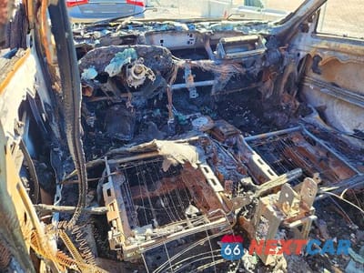 Zdjęcie 8 z 11 samochodu: 2000 CHEV MALIBU VIN:1G1ND52J6Y6239406 - miniatura