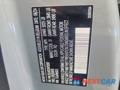 Zdjęcie 13 z 13 samochodu: 2025 VOLVO XC40 CORE VIN:YV4L12UJ6S2475097 - miniatura