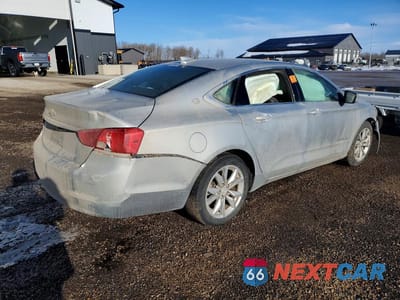 Trzecie zdjęcie samochodu z tyłu: 2018 CHEVROLET IMPALA LT VIN:2G1105SAXJ9159034 - miniatura