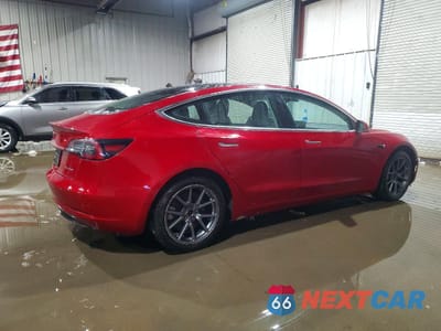 Trzecie zdjęcie samochodu z tyłu: 2020 TESLA MODEL 3 VIN:5YJ3E1EB1LF664201 - miniatura