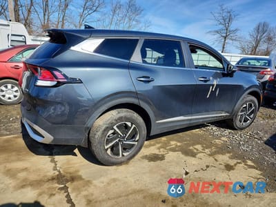 Trzecie zdjęcie samochodu z tyłu: 2023 KIA SPORTAGE LX VIN:KNDPUCAG0P7025143 - miniatura