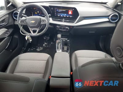 Zdjęcie 8 z 13 samochodu: 2025 CHEVROLET TRAX 1LT VIN:KL77LHEP7SC160191 - miniatura