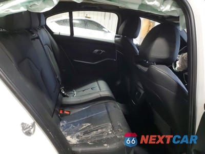 Zdjęcie 10 z 12 samochodu: 2019 BMW 330XI VIN:WBA5R7C58KAJ83895 - miniatura