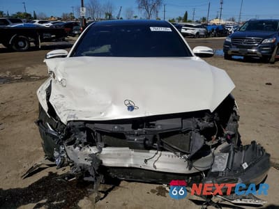 Piąte zdjęcie samochodu w środku: 2016 MERCEDES-BENZ S 550 VIN:WDDUG8CB6GA241712 - miniatura