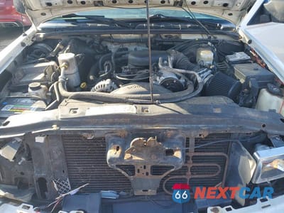 Zdjęcie 12 z 12 samochodu: 2004 CHEVROLET BLAZER VIN:1GNDT13X84K156070 - miniatura