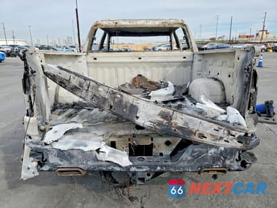 Zdjęcie 6 z 11 samochodu: 2022 CHEVROLET SILVERADO K1500 RST VIN:2GCUDEED3N1515780 - miniatura