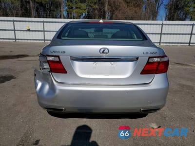 Zdjęcie 6 z 12 samochodu: 2008 LEXUS LS 460 VIN:JTHBL46FX85053353 - miniatura