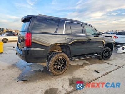 Trzecie zdjęcie samochodu z tyłu: 2020 CHEVROLET TAHOE C1500 LS VIN:1GNSCAKC3LR300684 - miniatura