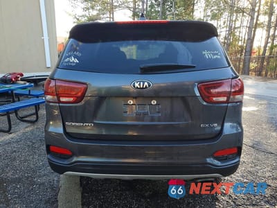 Zdjęcie 6 z 12 samochodu: 2019 KIA SORENTO EX V6 VIN:5XYPH4A55KG556195 - miniatura