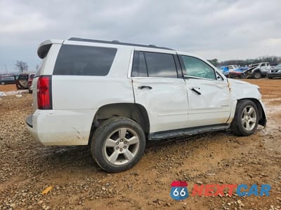 Trzecie zdjęcie samochodu z tyłu: 2019 CHEVROLET TAHOE C1500 LS VIN:1GNSCAKC1KR101972 - miniatura