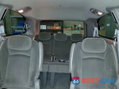 Zdjęcie 10 z 13 samochodu: 2005 DODGE GRAND CARAVAN SXT VIN:2D4GP44L75R135577 - miniatura
