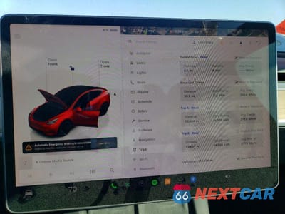 Zdjęcie 9 z 12 samochodu: 2022 TESLA MODEL Y VIN:7SAYGDEF5NF486819 - miniatura
