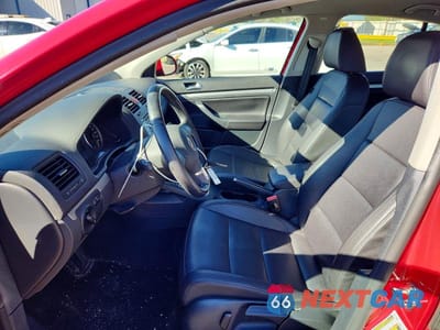 Zdjęcie 7 z 11 samochodu: 2010 VOLKSWAGEN JETTA LIMITED VIN:3VWAX7AJXAM145686 - miniatura