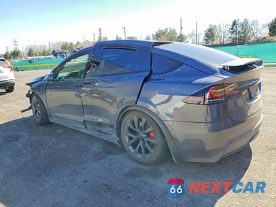 Drugie zdjęcie samochodu z przodu: 2023 TESLA MODEL X VIN:7SAXCBE69PF412575 - miniatura