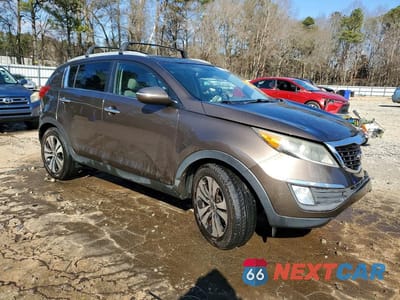 Czwarte zdjęcie samochodu z boku: 2013 KIA SPORTAGE EX VIN:KNDPC3A24D7433129 - miniatura