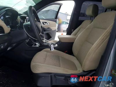 Zdjęcie 7 z 12 samochodu: 2023 CHEVROLET TRAVERSE LS VIN:1GNERFKW3PJ117552 - miniatura