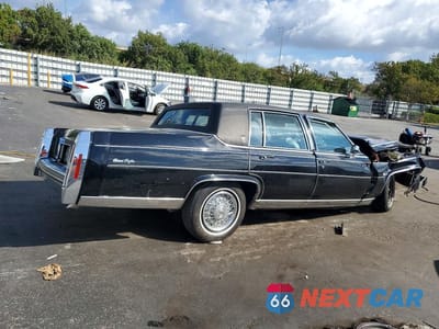 Trzecie zdjęcie samochodu z tyłu: 1981 CADILLAC FLEETWOOD BROUGHAM VIN:1G6AB6998B9134839 - miniatura