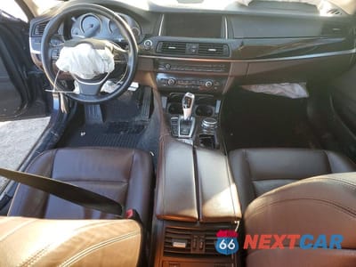 Zdjęcie 8 z 11 samochodu: 2015 BMW 528 XI VIN:WBA5A7C51FD626142 - miniatura