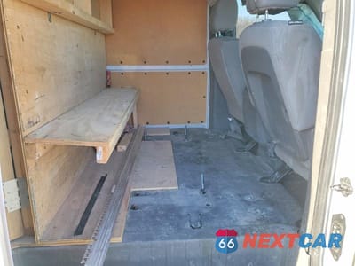 Zdjęcie 11 z 12 samochodu: 2021 NISSAN NV 2500 UTILITY / SERVICE VAN VIN:1N6BF0KY8MN801064 - miniatura