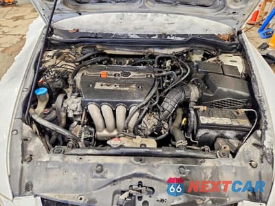 Zdjęcie 11 z 11 samochodu: 2004 HONDA ACCORD EX VIN:JHMCM56824C035136 - miniatura