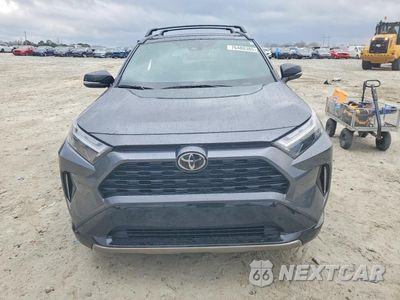 Piąte zdjęcie samochodu w środku: 2025 TOYOTA RAV4 XSE VIN:JTME6RFV4SD583793 - miniatura