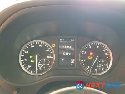 Zdjęcie 9 z 14 samochodu: 2018 MERCEDES-BENZ METRIS VIN:WD4PG2EE7J3408740 - miniatura