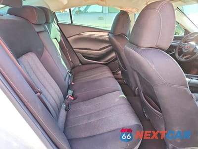Zdjęcie 10 z 12 samochodu: 2018 MAZDA 6 SPORT VIN:JM1GL1UM7J1303653 - miniatura
